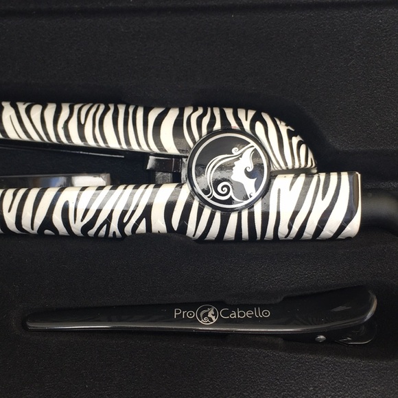 HP!!  Professional Ceramic Flat Iron Zebra Print - Picture 5 of 7